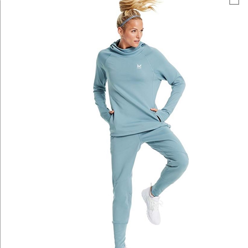 MISSION VaporActive Gravity Fleece Pullover Hoodie - Picture 6 of 6